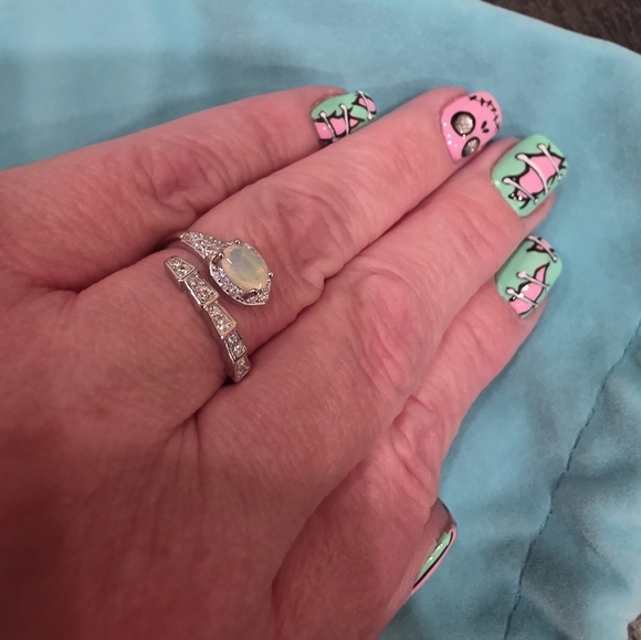 Opal Ring - Picture 5 of 8